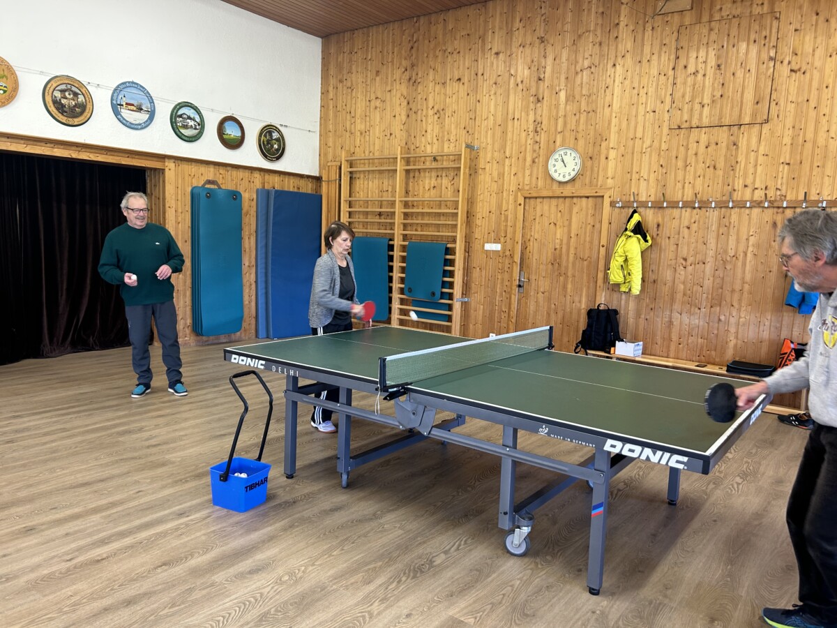 Norbert beim Tischtennis